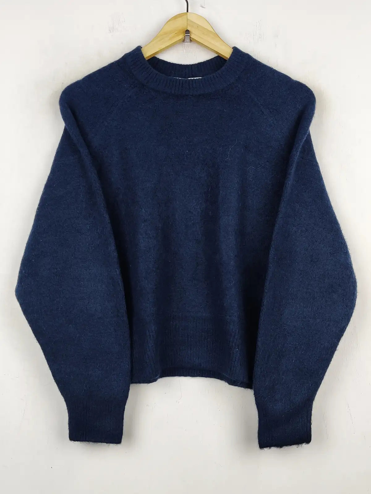 Buy online pre-used pre-loved 100% authentic & Original branded Zara (WT-5937) available in Pakistan. Top international brands avilable.