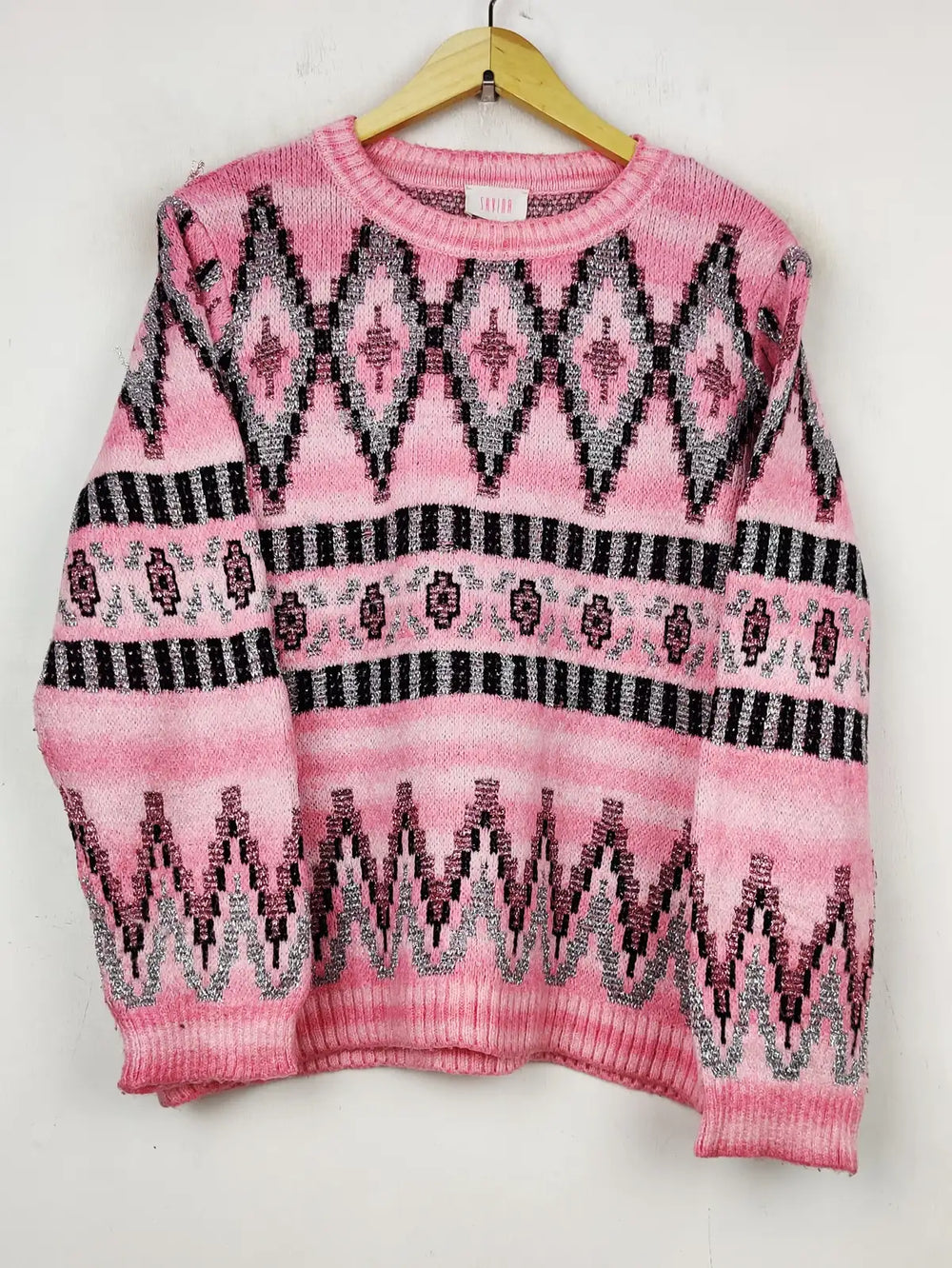 Buy online pre-used pre-loved 100% authentic & Original branded Savida (WT-6080) available in Pakistan. Top international brands avilable.