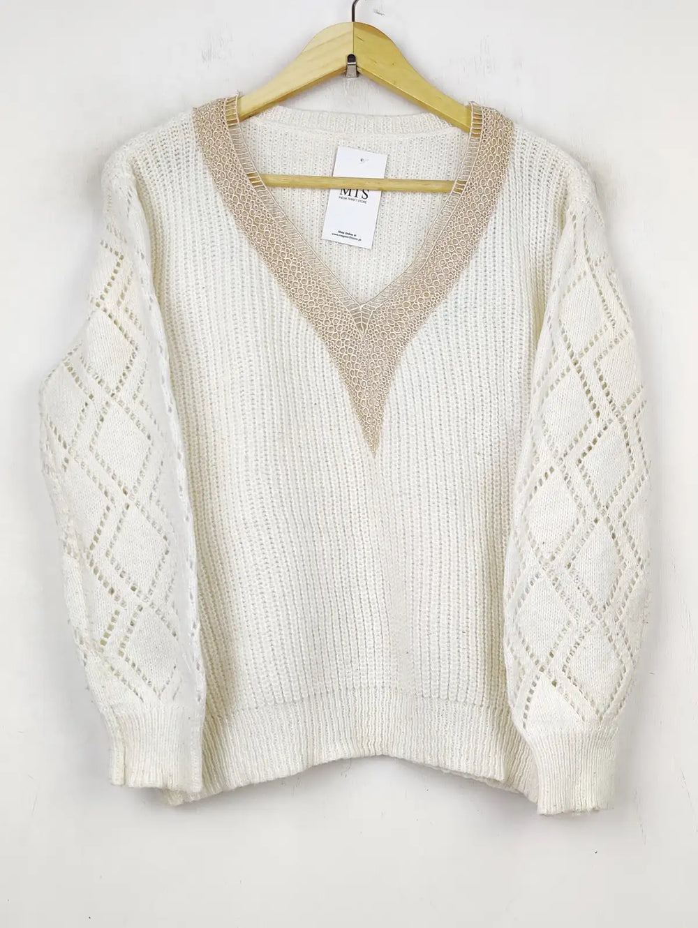 Buy online pre-used pre-loved 100% authentic & Original branded Shein (WT-6095) available in Pakistan. Top international brands avilable.