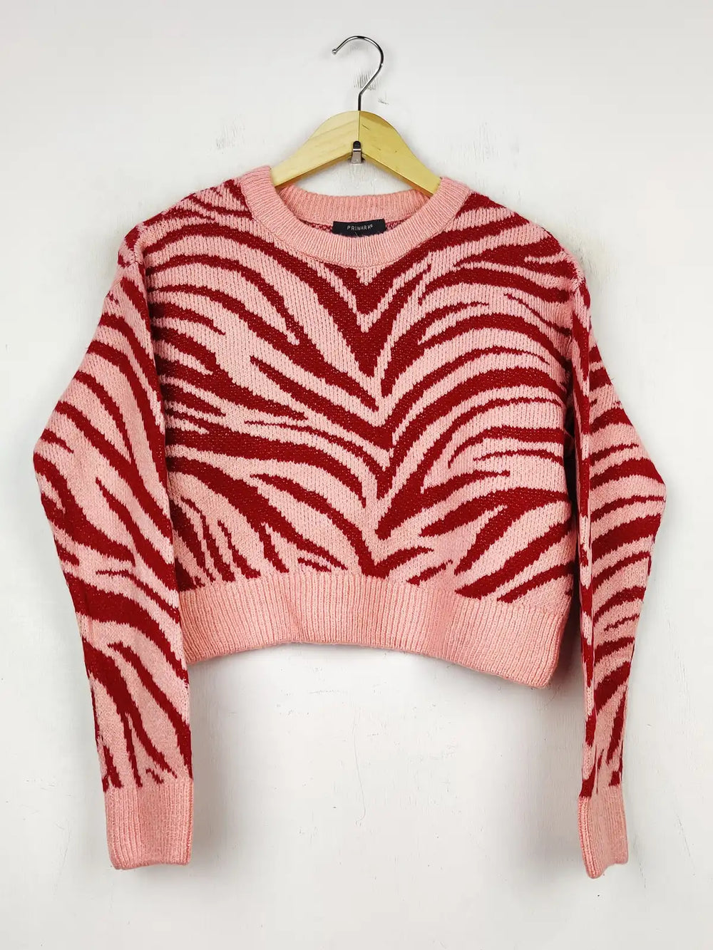 Buy online pre-used pre-loved 100% authentic & Original branded Primark (WT-6111) available in Pakistan. Top international brands avilable.