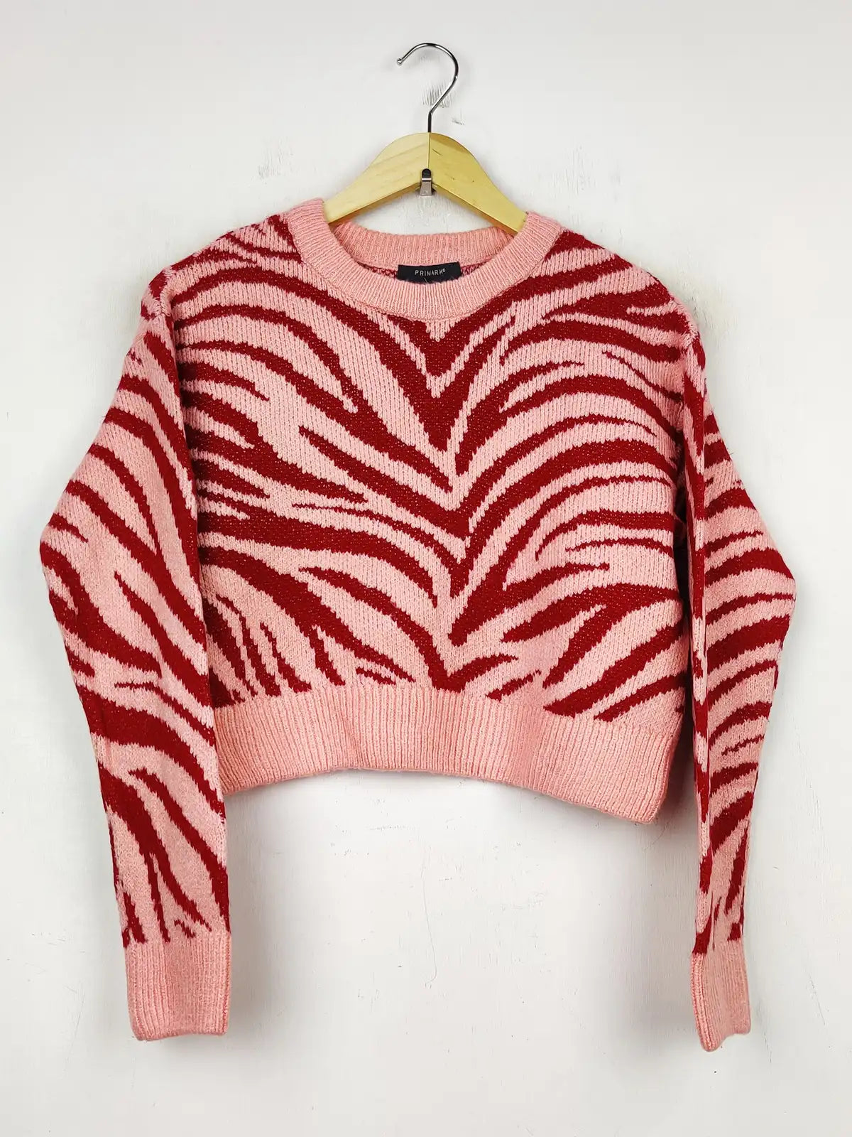 Buy online pre-used pre-loved 100% authentic & Original branded Primark (WT-6111) available in Pakistan. Top international brands avilable.