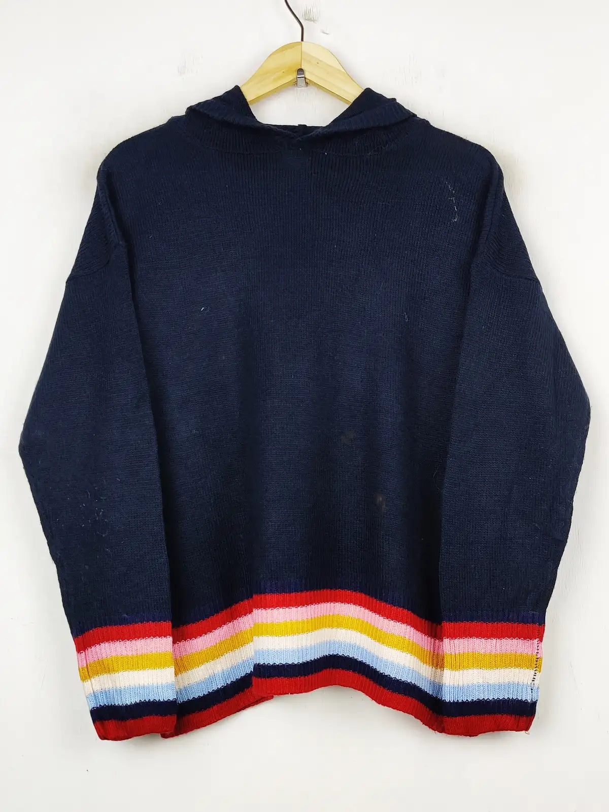 Buy online pre-used pre-loved 100% authentic & Original branded Studio (WT-6287) available in Pakistan. Top international brands avilable.