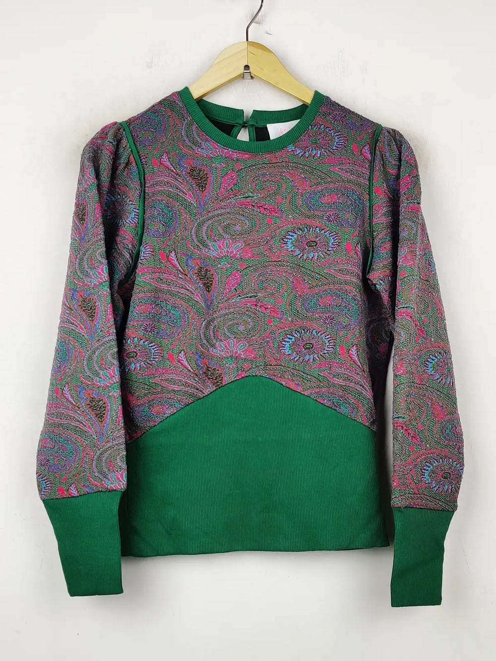 Buy online pre-used pre-loved 100% authentic & Original branded Savida (WT-6322) available in Pakistan. Top international brands avilable.