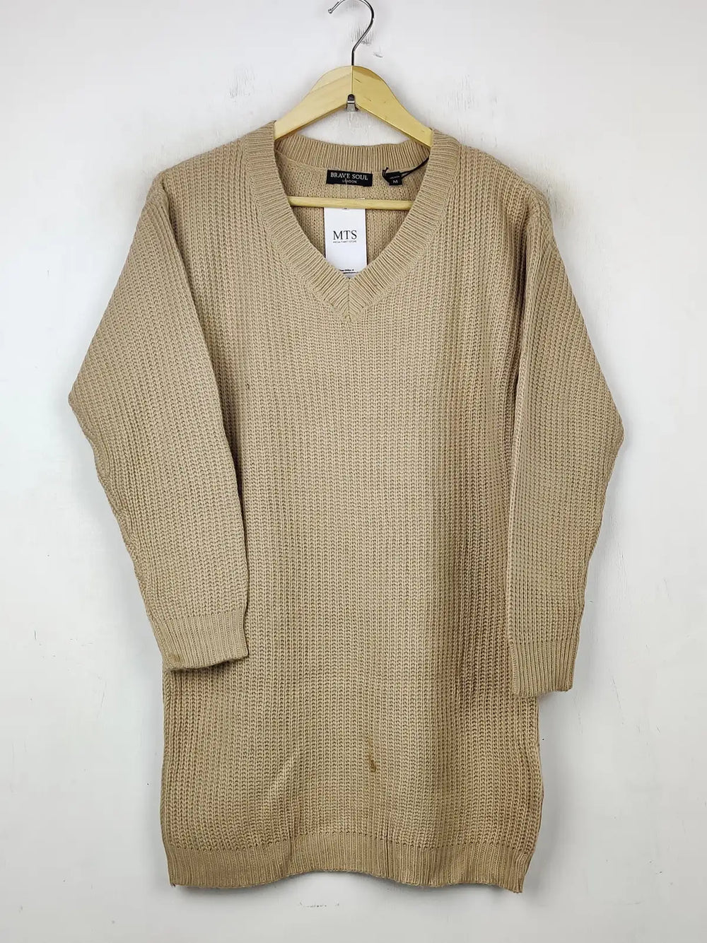 Buy online pre-used pre-loved 100% authentic & Original branded Brave Soul (WT-6446) available in Pakistan. Top international brands avilable.