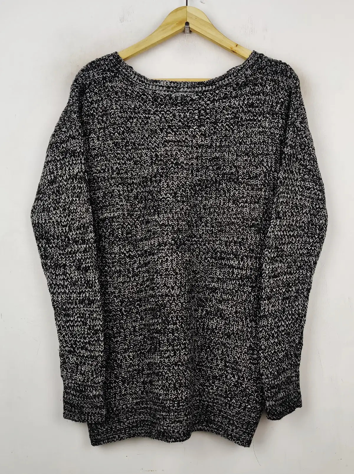 Buy online pre-used pre-loved 100% authentic & Original branded Pep&Co (WT-6508) available in Pakistan. Top international brands avilable.