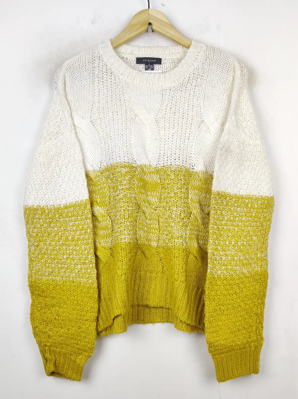 Buy online pre-used pre-loved 100% authentic & Original branded Primark (WT-6547) available in Pakistan. Top international brands avilable.