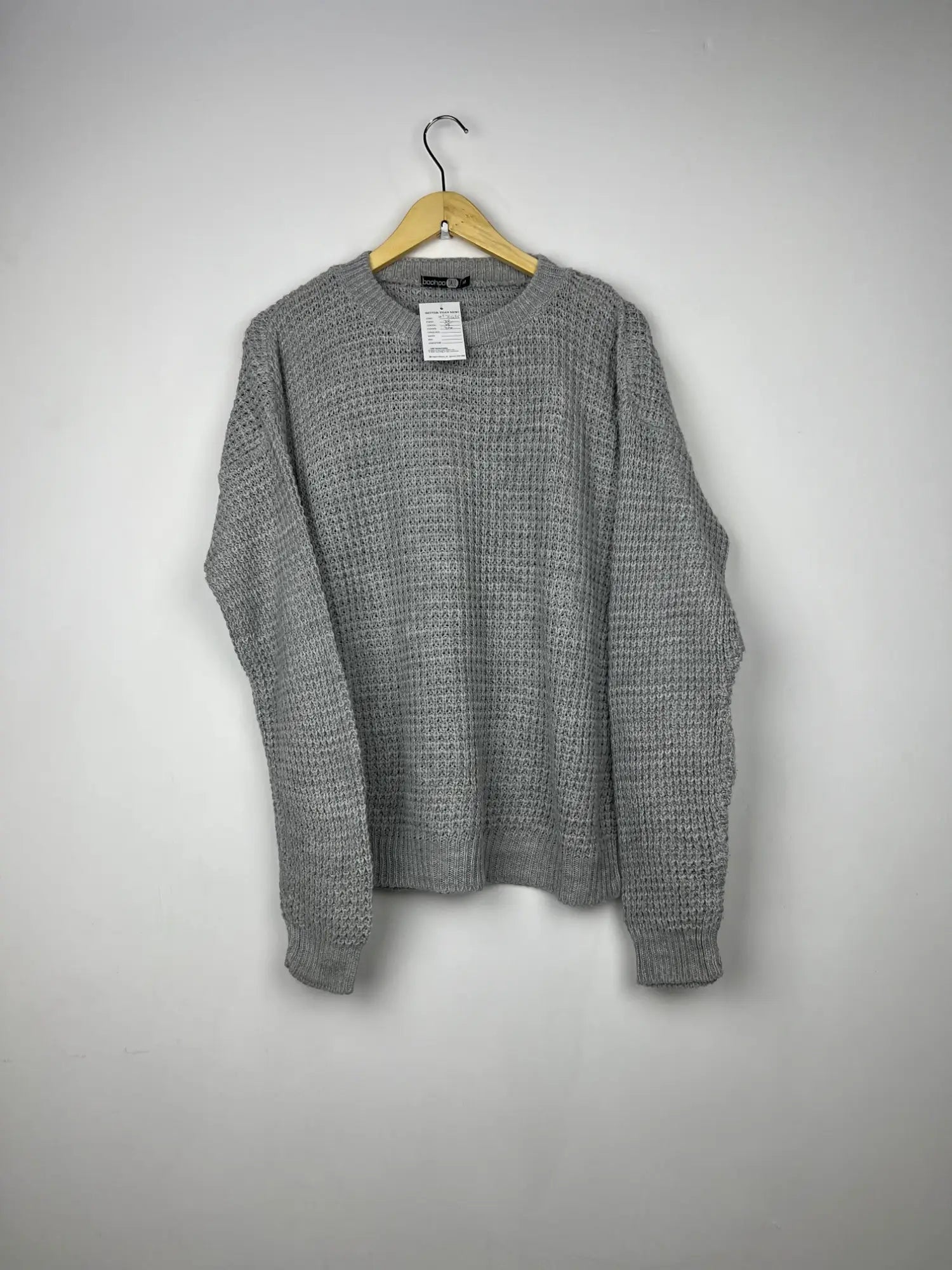 Buy online pre-used pre-loved 100% authentic & Original branded Boohoo (WT-6655) available in Pakistan. Top international brands avilable.