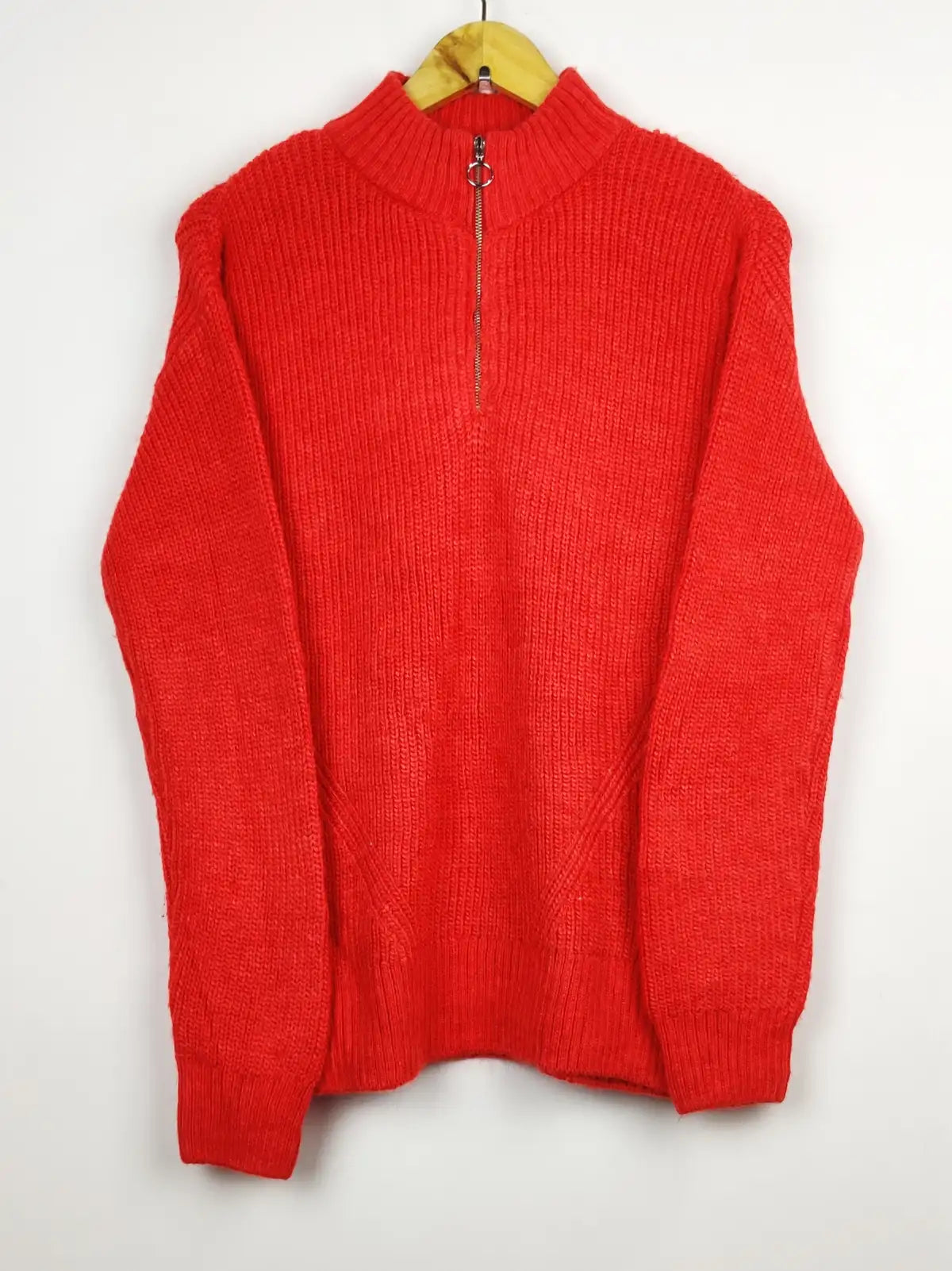 Buy online pre-used pre-loved 100% authentic & Original branded Marks & Spencer (WT-6889) available in Pakistan. Top international brands avilable.