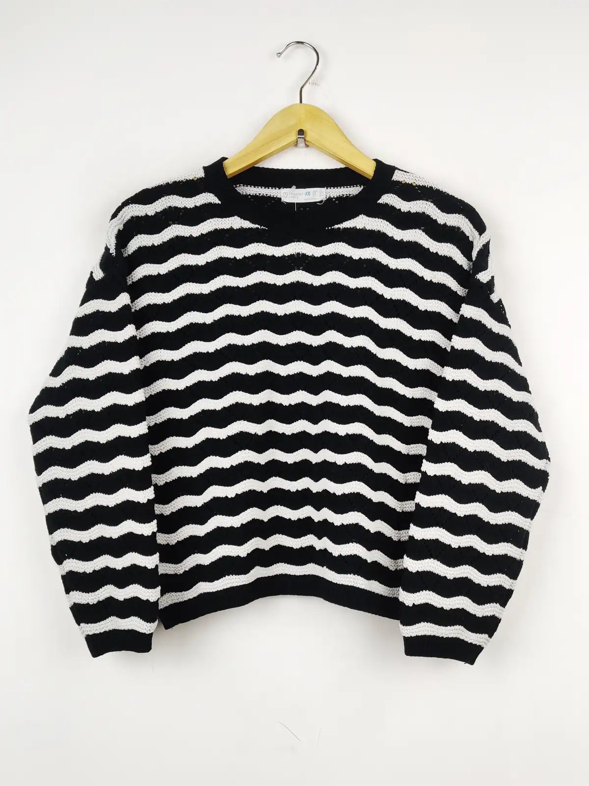 Buy online pre-used pre-loved 100% authentic & Original branded Primark (WT-6921) available in Pakistan. Top international brands avilable.