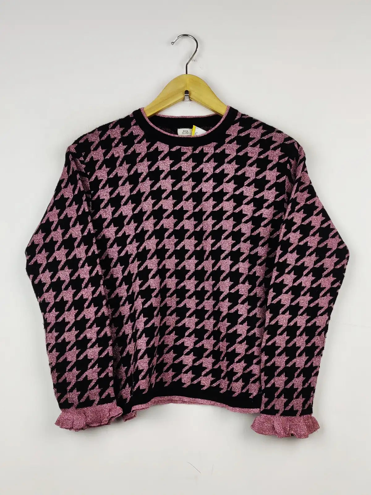 Buy online pre-used pre-loved 100% authentic & Original branded River Island (WT-6968) available in Pakistan. Top international brands avilable.