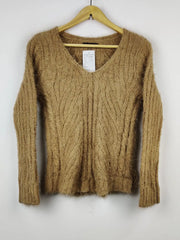 Buy online pre-used pre-loved 100% authentic & Original branded Marks & Spencer (WT-6983) available in Pakistan. Top international brands avilable.