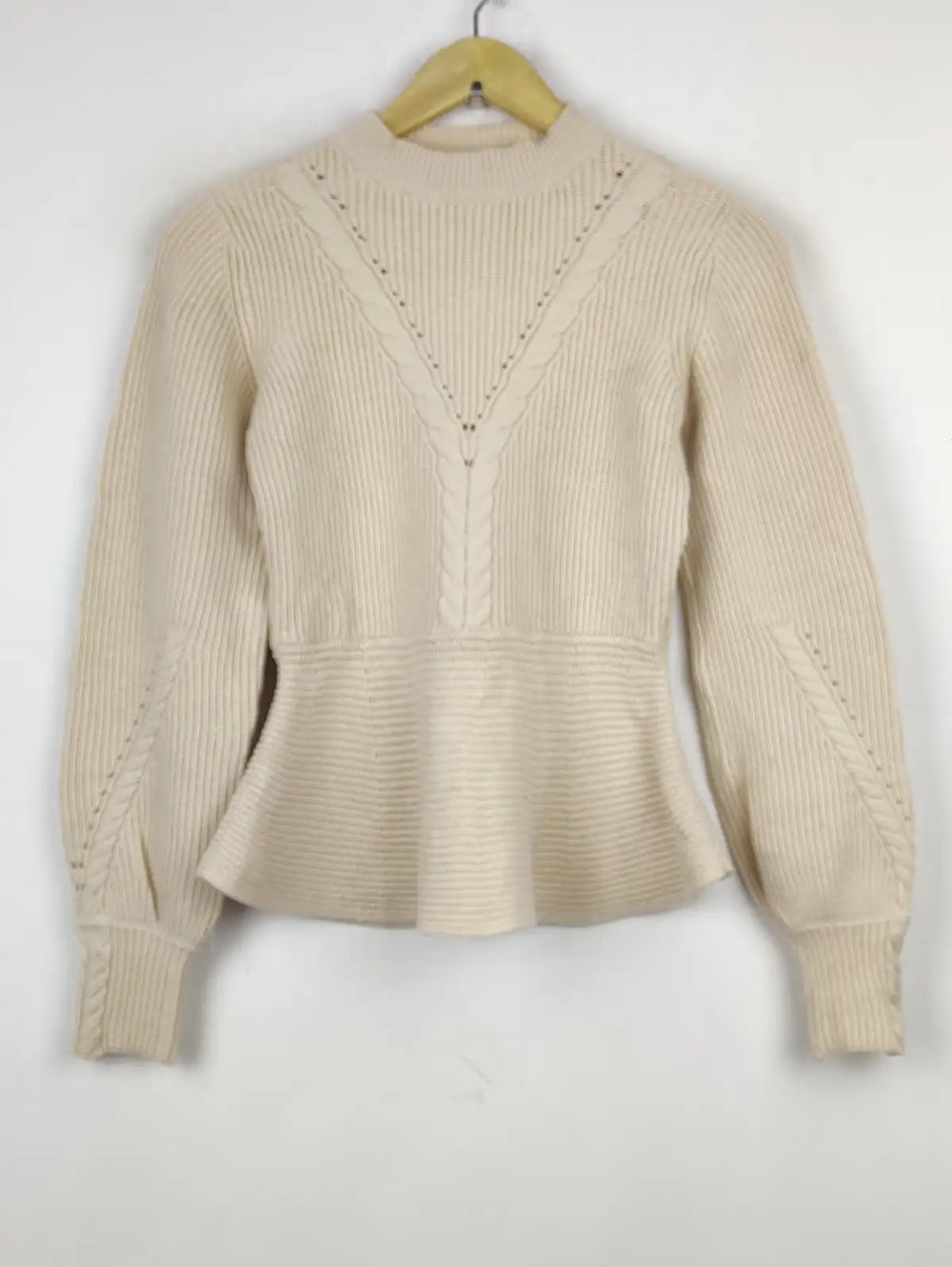 Buy online pre-used pre-loved 100% authentic & Original branded Yas (WT-7049) available in Pakistan. Top international brands avilable.