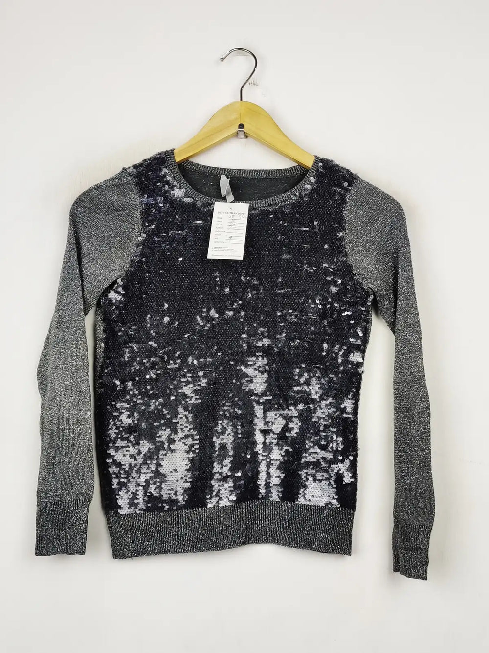 Buy online pre-used pre-loved 100% authentic & Original branded H&M (WT-7106) available in Pakistan. Top international brands avilable.