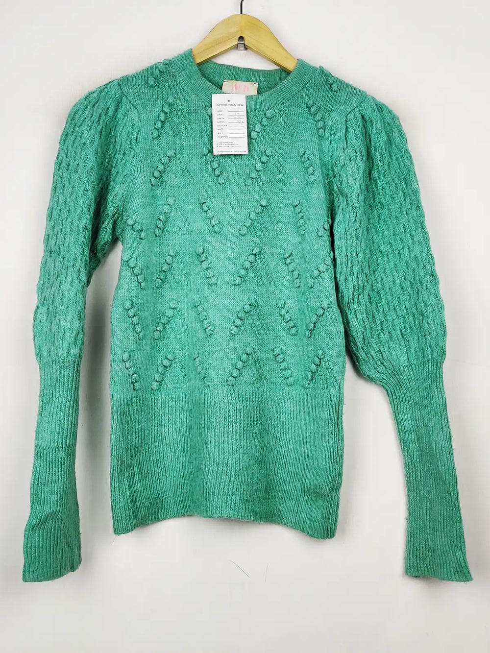 Buy online pre-used pre-loved 100% authentic & Original branded Savida (WT-7137) available in Pakistan. Top international brands avilable.