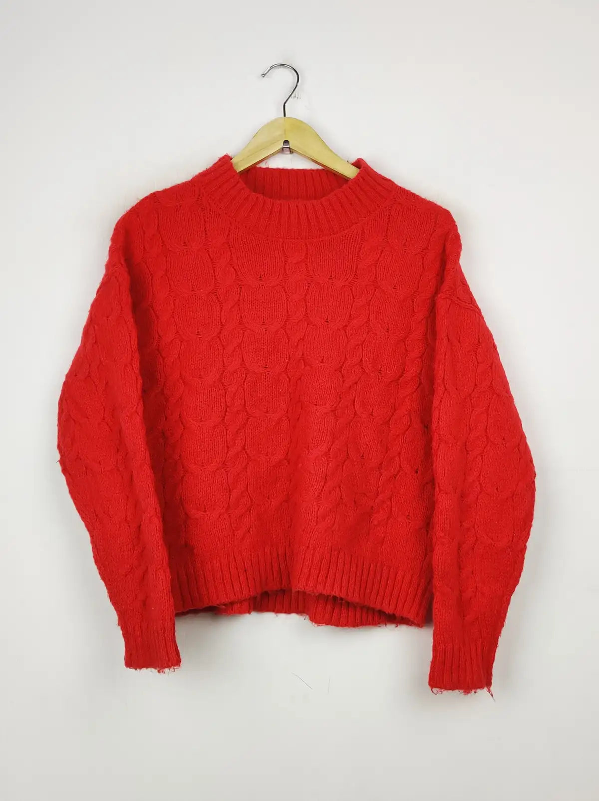 Buy online pre-used pre-loved 100% authentic & Original branded Dunnes Stores (WT-7174) available in Pakistan. Top international brands avilable.