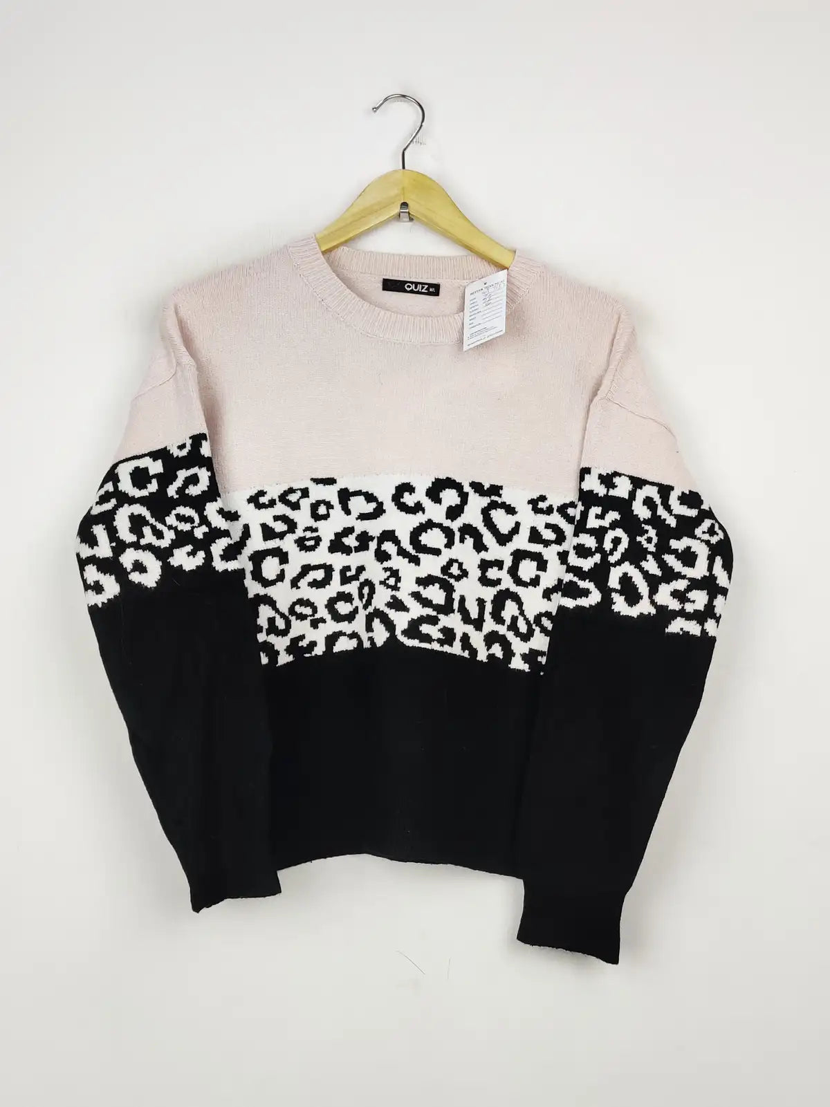 Buy online pre-used pre-loved 100% authentic & Original branded Quiz (WT-7182) available in Pakistan. Top international brands avilable.