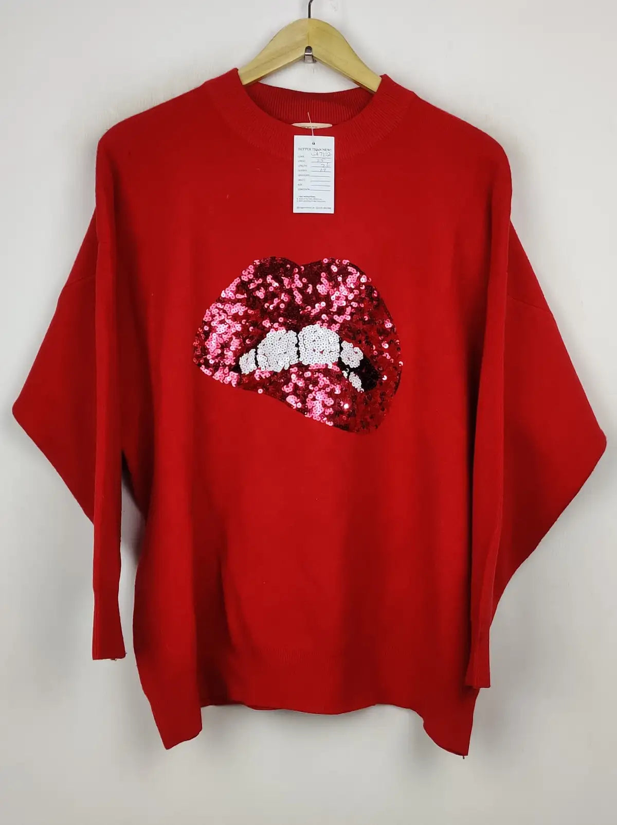 Buy online pre-used pre-loved 100% authentic & Original branded Tu (WT-7222) available in Pakistan. Top international brands avilable.