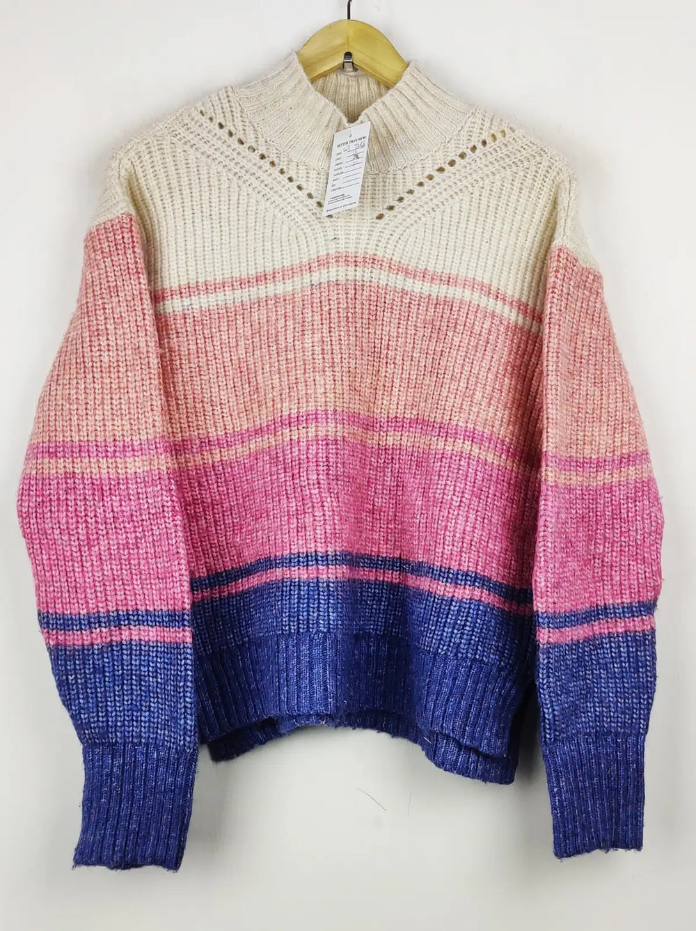 Buy online pre-used pre-loved 100% authentic & Original branded F&F (WT-7256) available in Pakistan. Top international brands avilable.