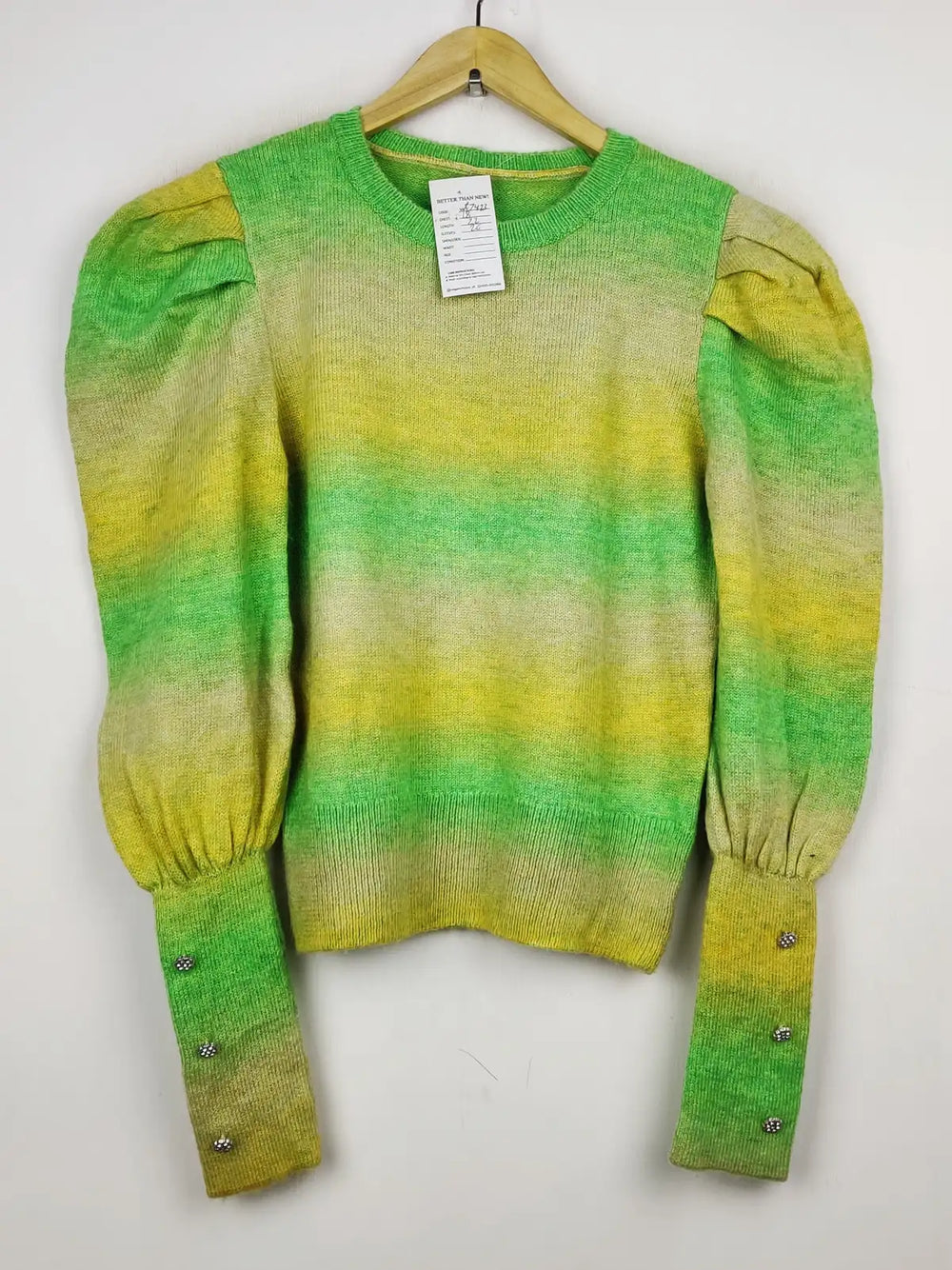 Buy online pre-used pre-loved 100% authentic & Original branded Unknown Brand (WT-7423) available in Pakistan. Top international brands avilable.