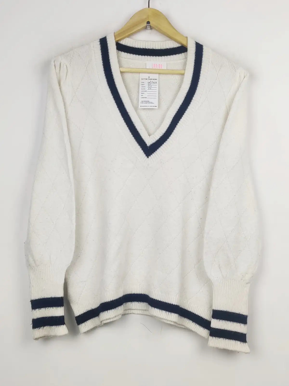 Buy online pre-used pre-loved 100% authentic & Original branded Savida (WT-7439) available in Pakistan. Top international brands avilable.