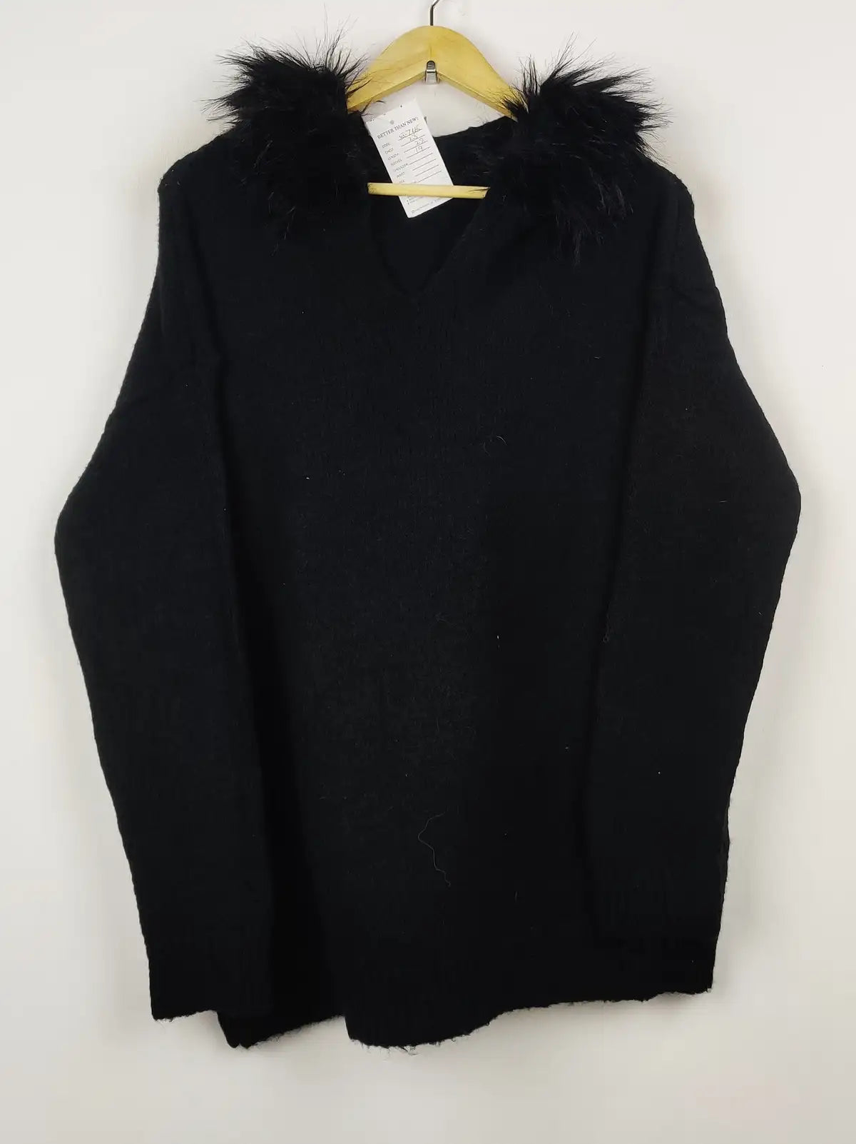 Buy online pre-used pre-loved 100% authentic & Original branded Unigirl (WT-7665) available in Pakistan. Top international brands avilable.