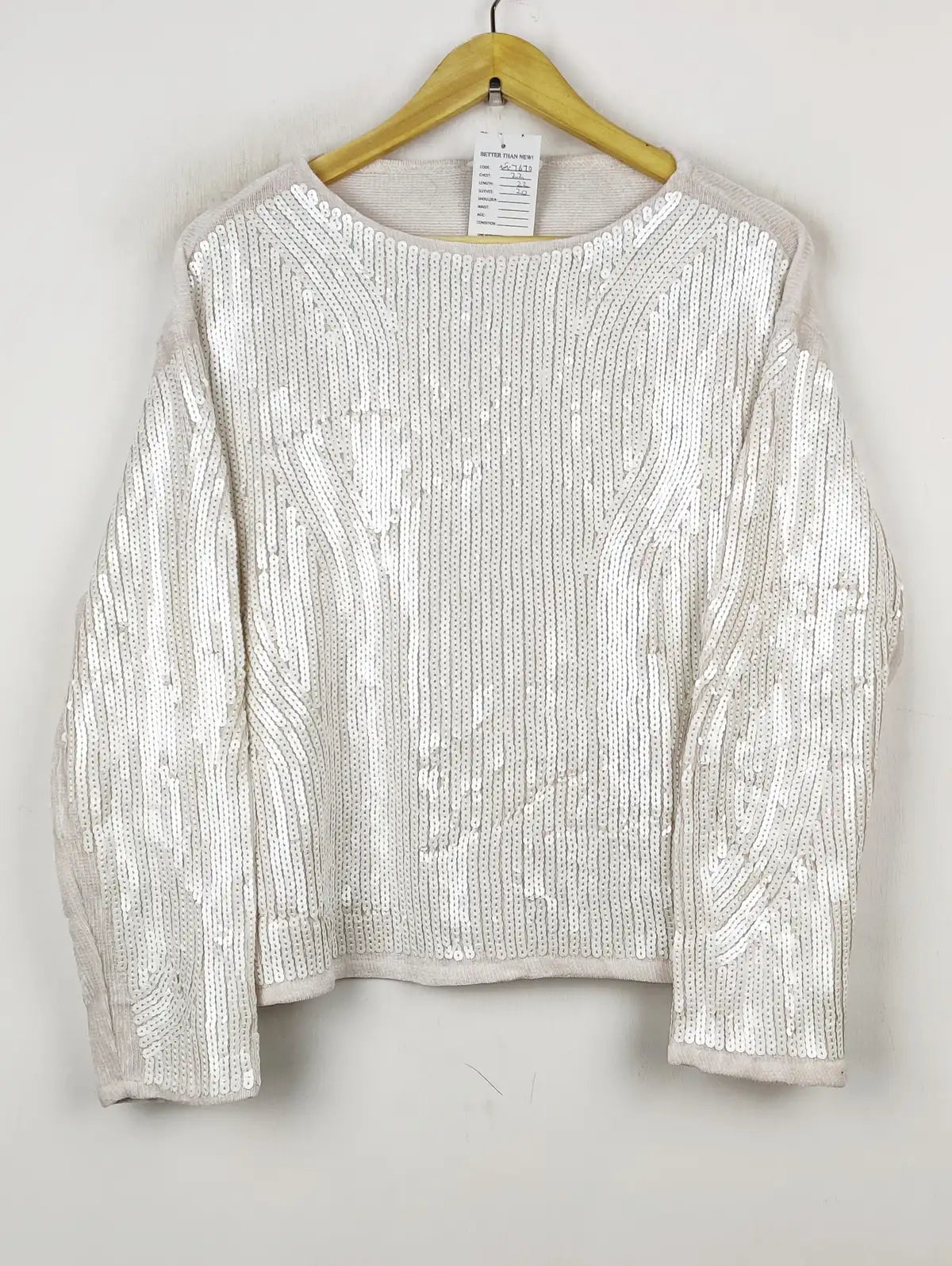 Buy online pre-used pre-loved 100% authentic & Original branded Gallery (WT-7670) available in Pakistan. Top international brands avilable.