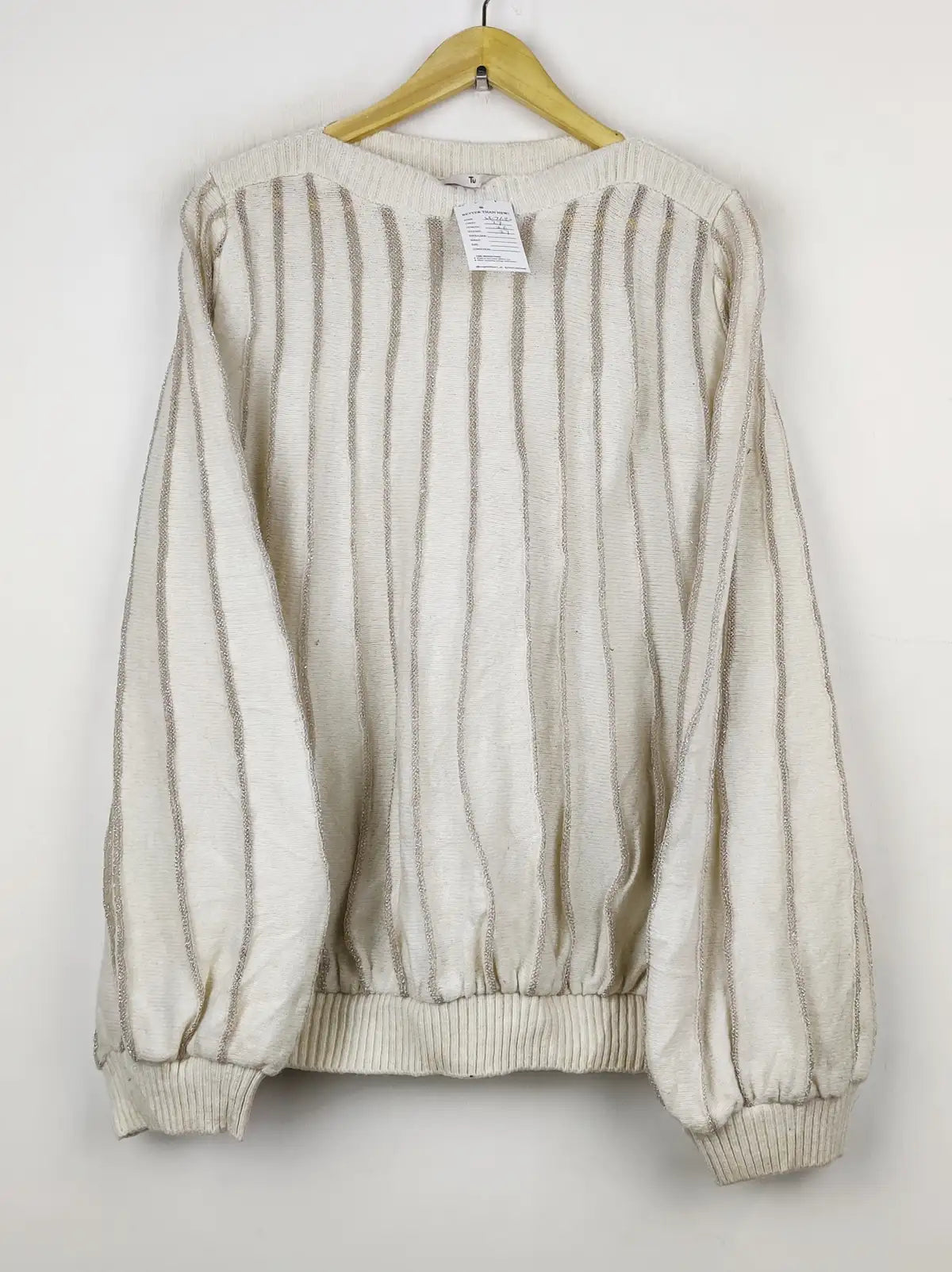 Buy online pre-used pre-loved 100% authentic & Original branded Tu (WT-7680) available in Pakistan. Top international brands avilable.