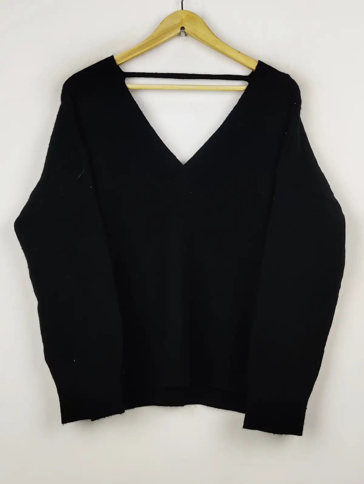 Buy online pre-used pre-loved 100% authentic & Original branded Dunnes Stores (WT-7702) available in Pakistan. Top international brands avilable.