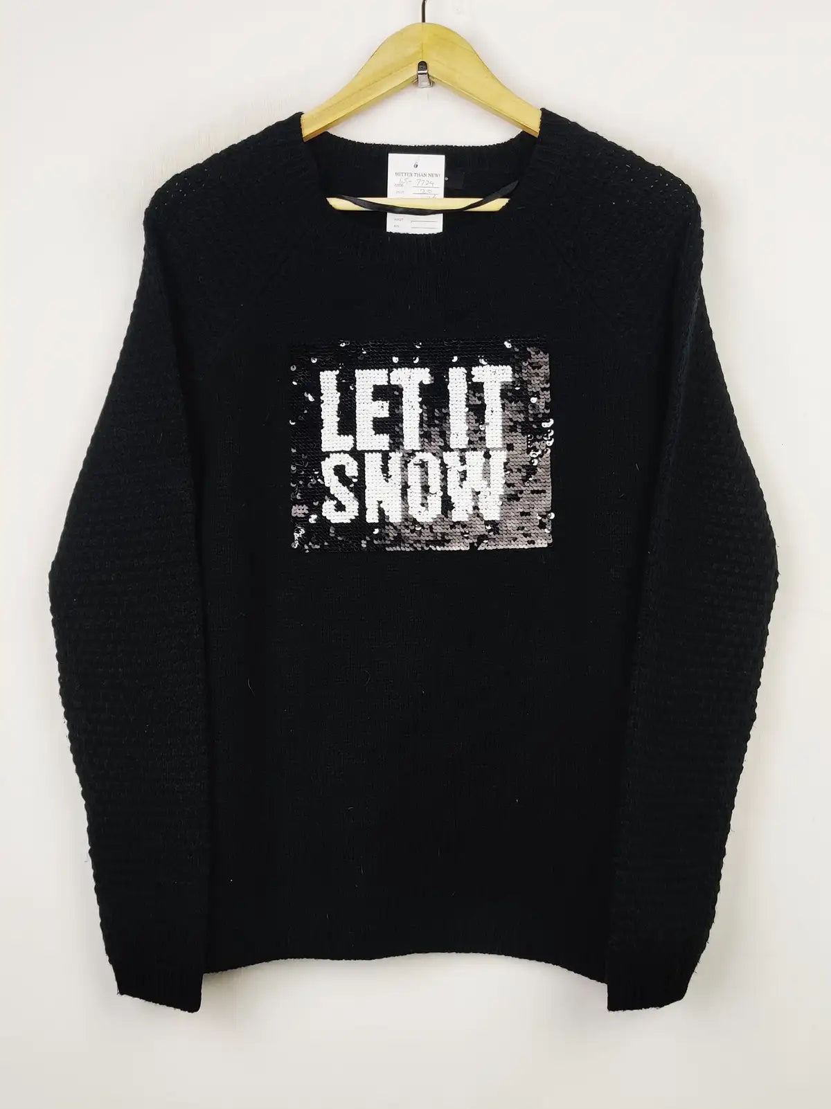 Buy online pre-used pre-loved 100% authentic & Original branded Atmosphere (WT-7724) available in Pakistan. Top international brands avilable.