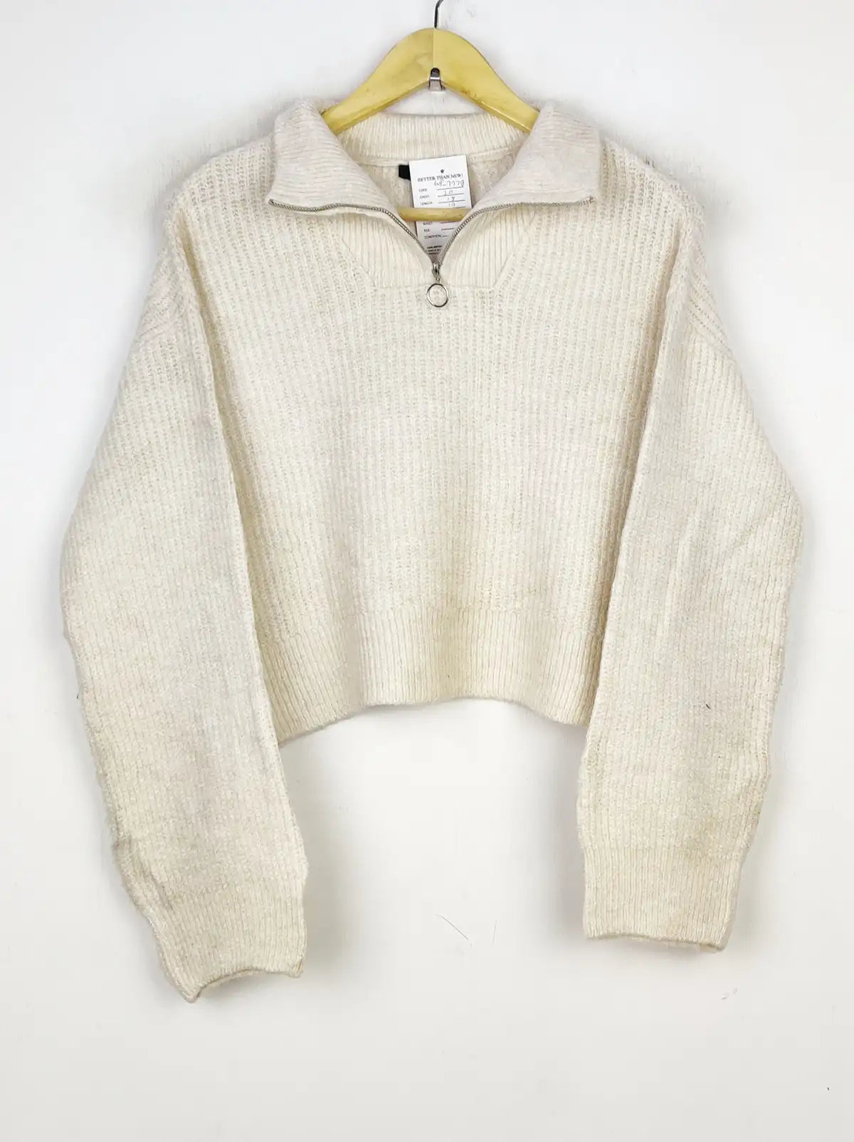 Buy online pre-used pre-loved 100% authentic & Original branded New Look (WT-7778) available in Pakistan. Top international brands avilable.