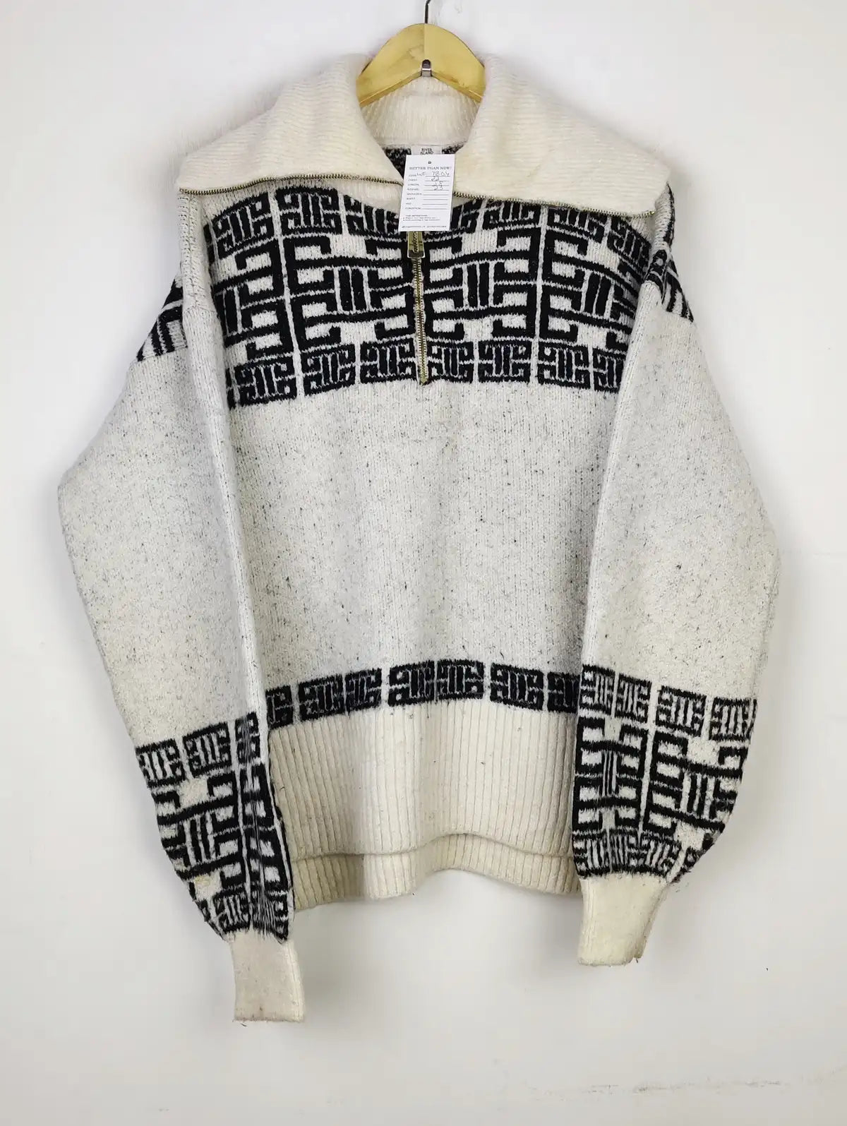 Buy online pre-used pre-loved 100% authentic & Original branded River Island (WT-7804) available in Pakistan. Top international brands avilable.