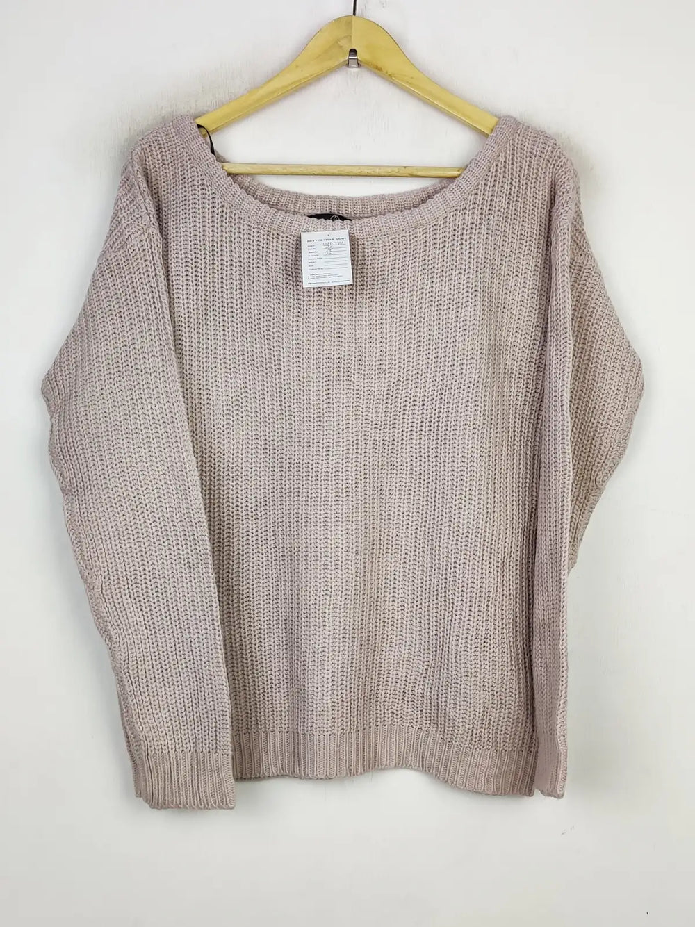 Buy online pre-used pre-loved 100% authentic & Original branded M (WT-7903) available in Pakistan. Top international brands avilable.