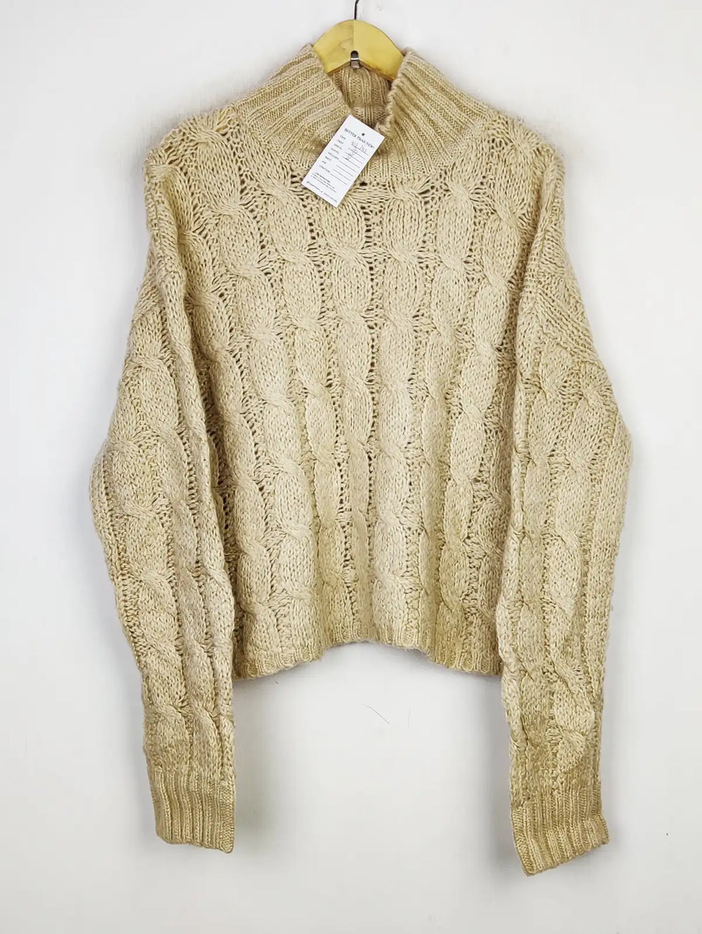 Buy online pre-used pre-loved 100% authentic & Original branded Copperose (WT-7915) available in Pakistan. Top international brands avilable.