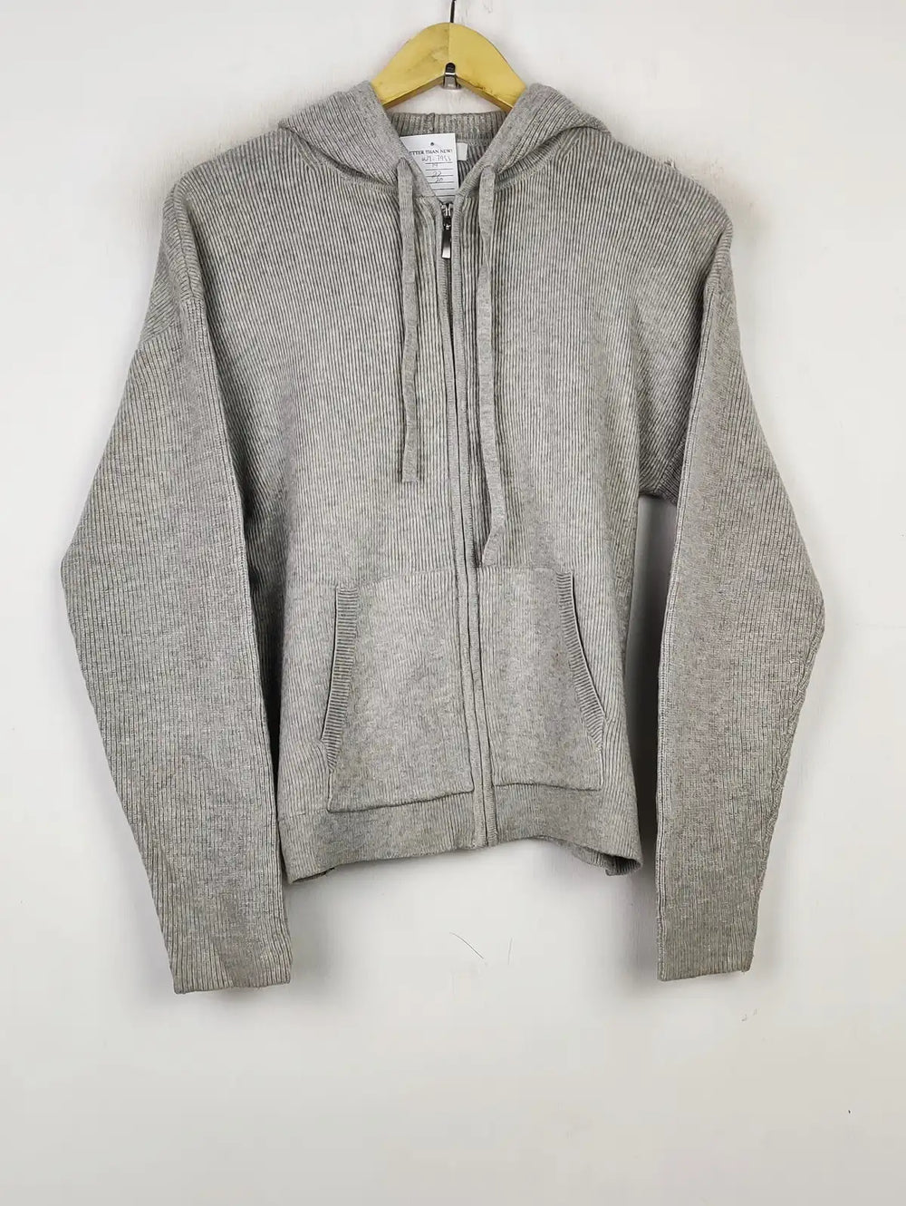 Buy online pre-used pre-loved 100% authentic & Original branded Marks & Spencer (WT-7953) available in Pakistan. Top international brands avilable.