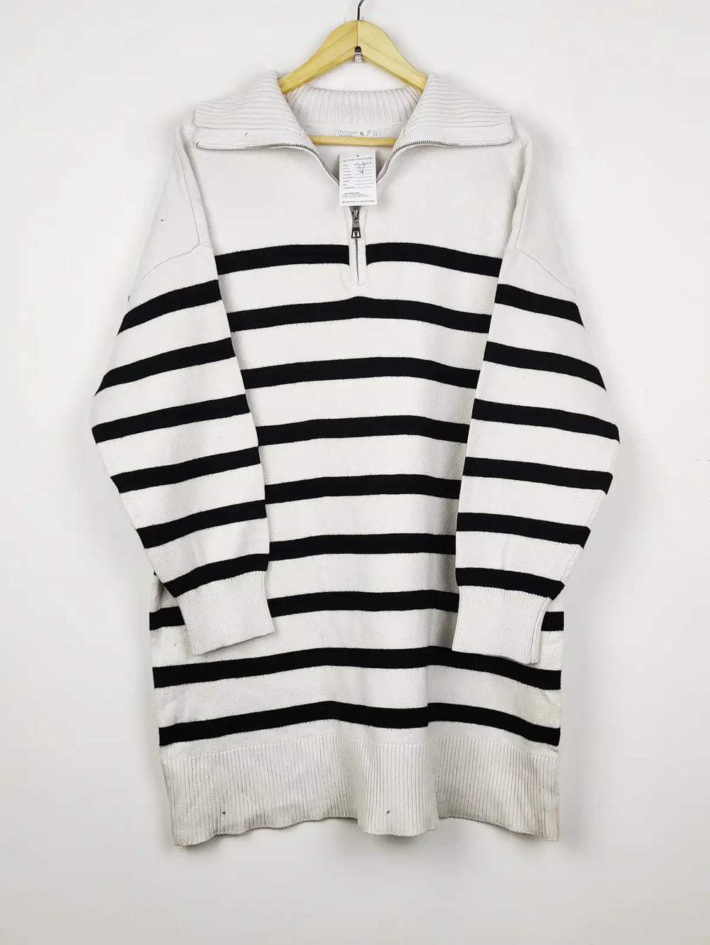 Buy online pre-used pre-loved 100% authentic & Original branded Primark (WT-8003) available in Pakistan. Top international brands avilable.