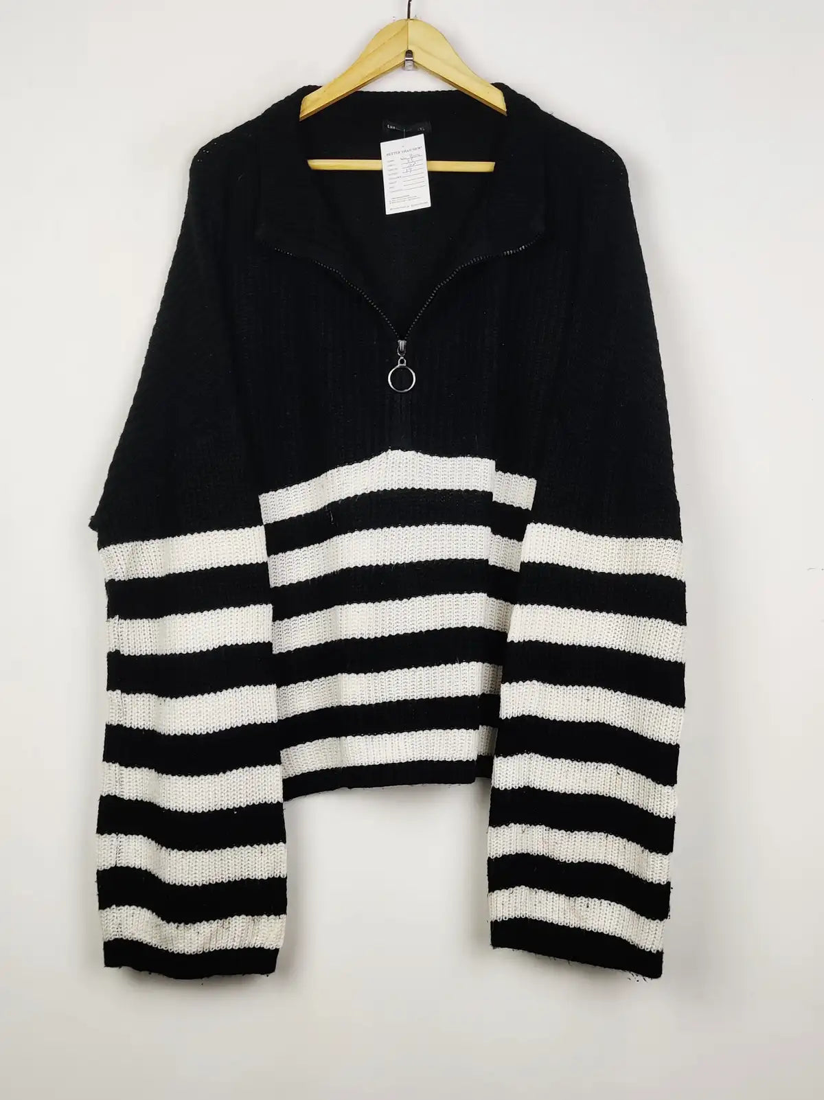 Buy online pre-used pre-loved 100% authentic & Original branded Shein (WT-8014) available in Pakistan. Top international brands avilable.