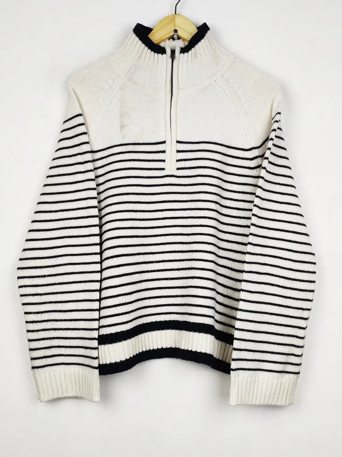 Buy online pre-used pre-loved 100% authentic & Original branded Dunnes Stores (WT-8028) available in Pakistan. Top international brands avilable.