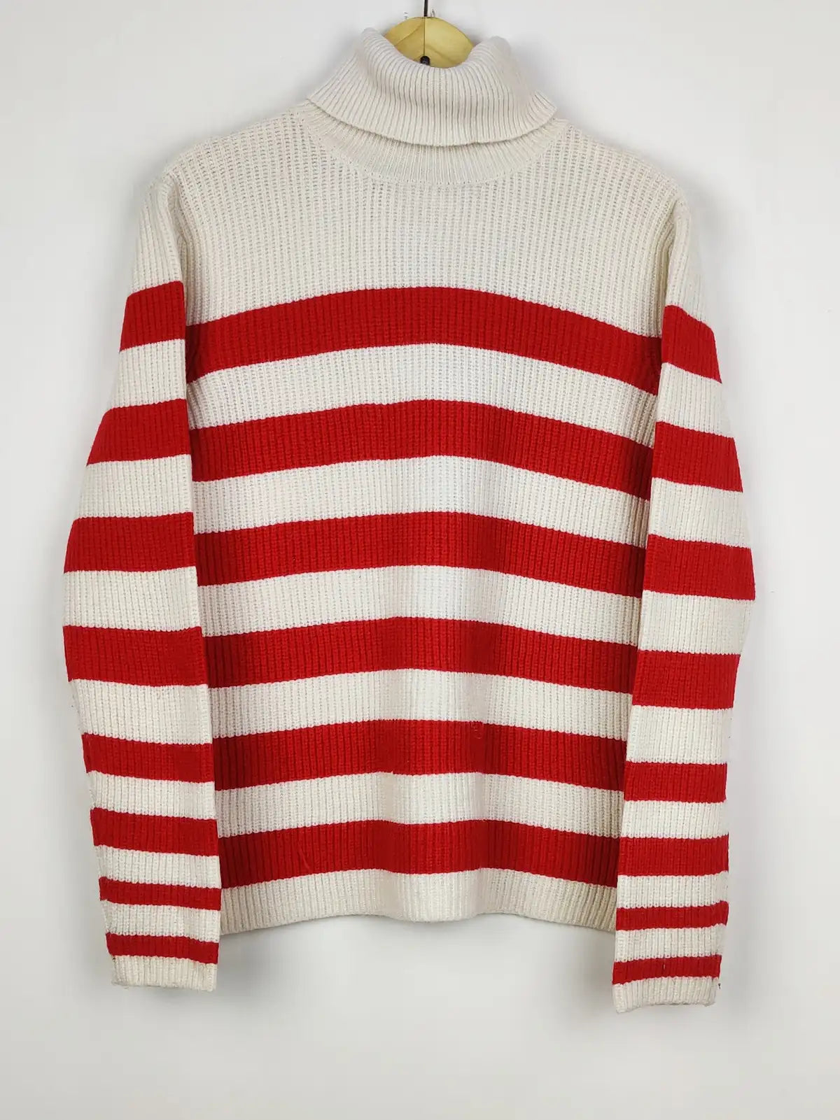 Buy online pre-used pre-loved 100% authentic & Original branded Primark (WT-8064) available in Pakistan. Top international brands avilable.