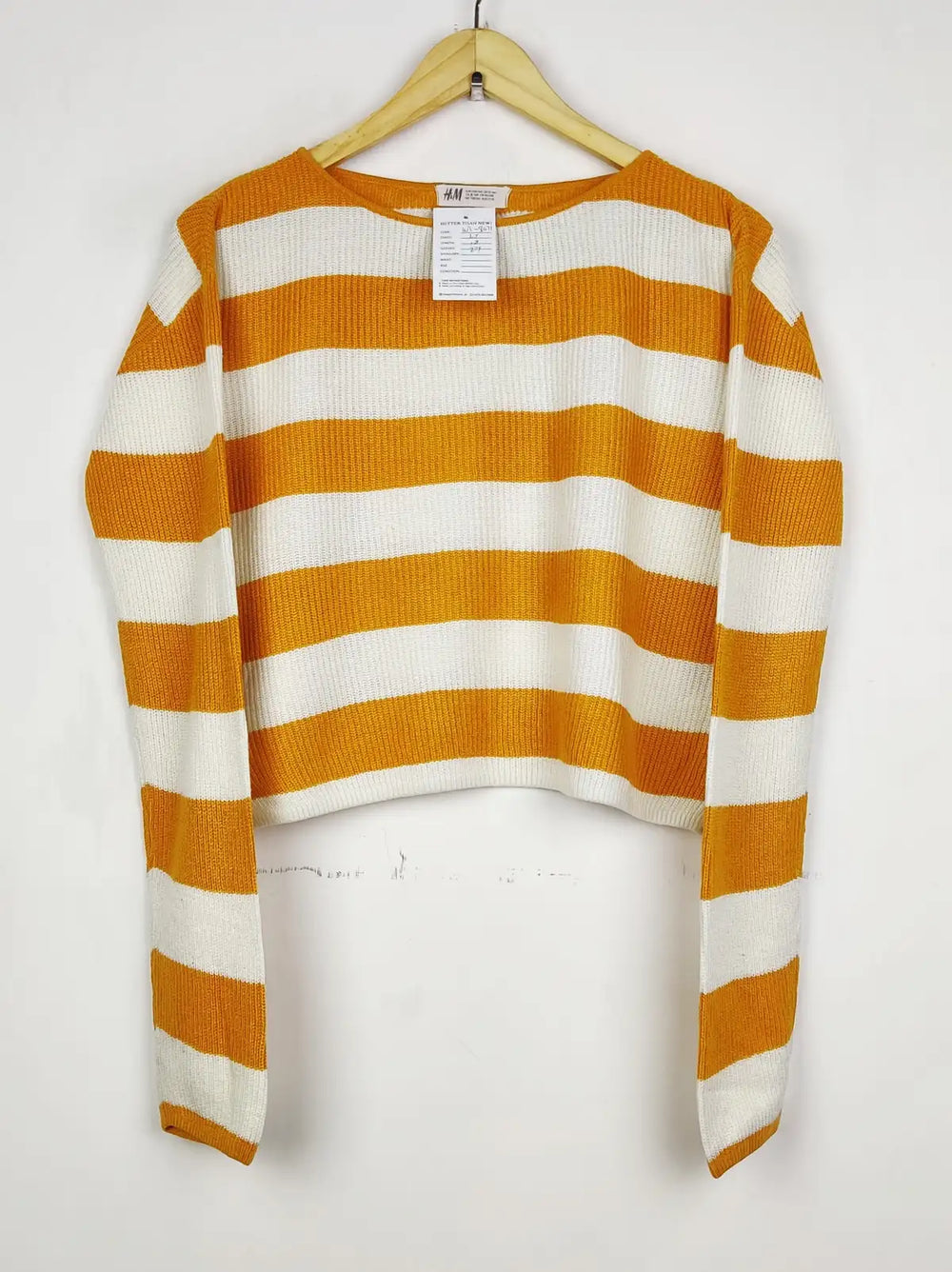 Buy online pre-used pre-loved 100% authentic & Original branded H&M (WT-8071) available in Pakistan. Top international brands avilable.