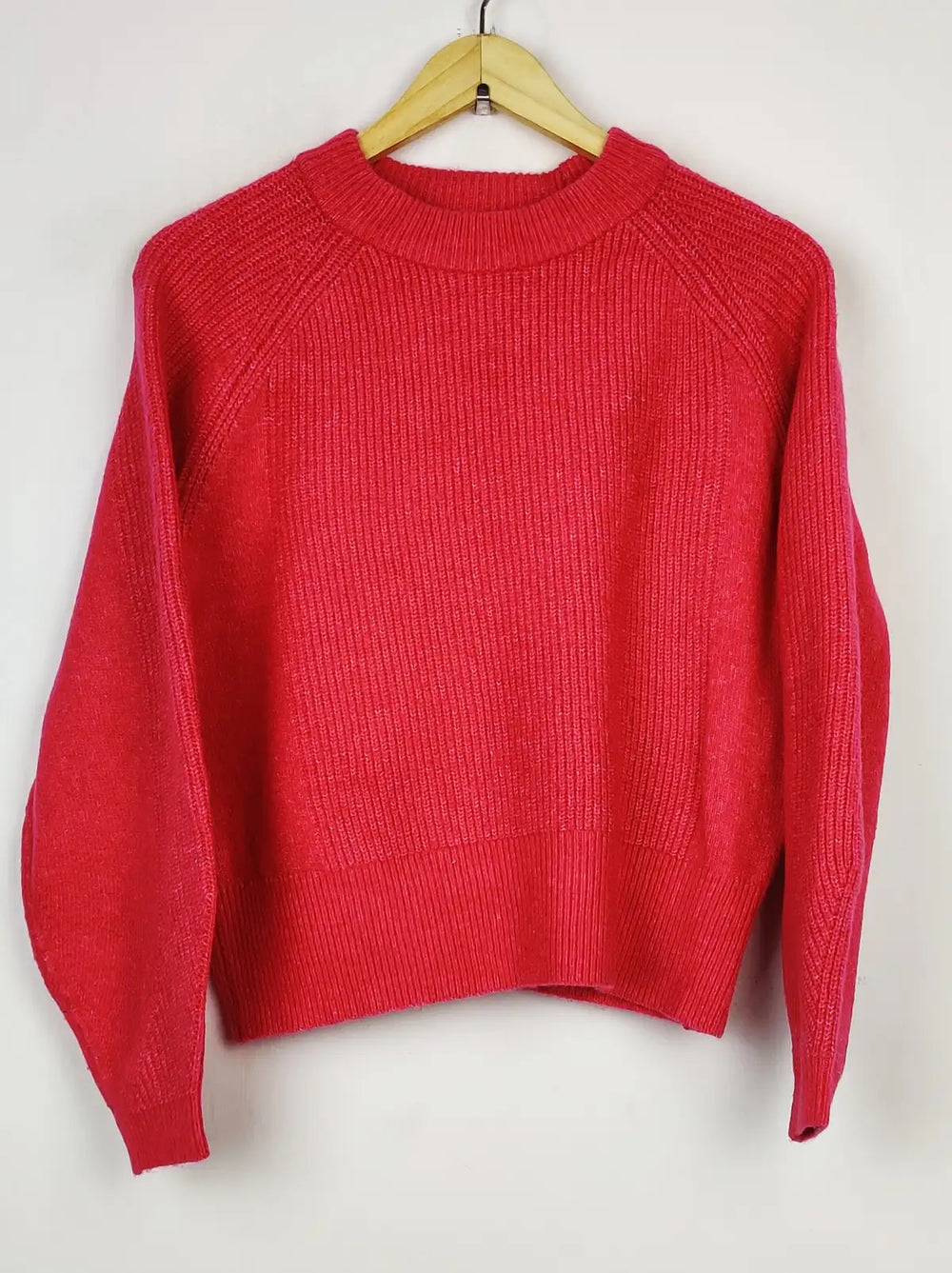 Buy online pre-used pre-loved 100% authentic & Original branded Marks & Spencer (WT-8076) available in Pakistan. Top international brands avilable.