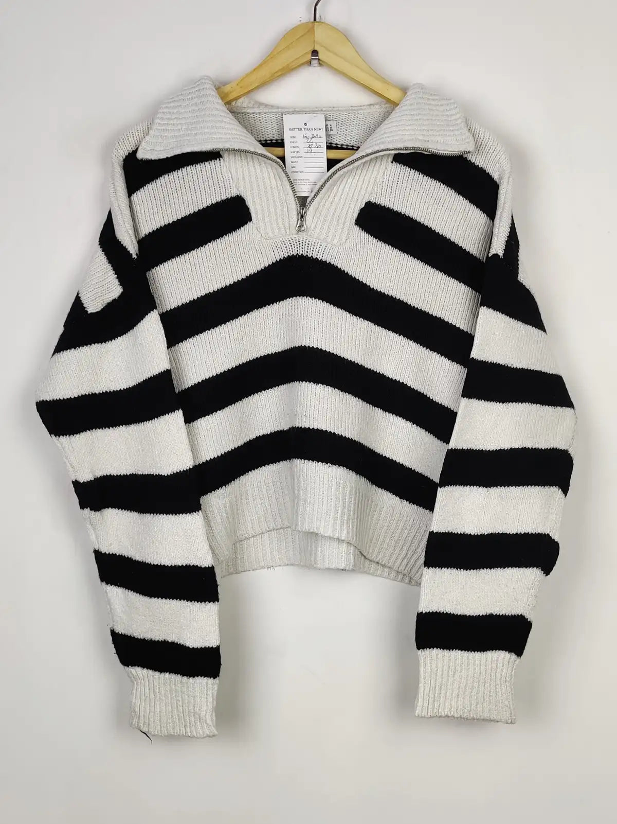 Buy online pre-used pre-loved 100% authentic & Original branded Stradivarius (WT-8090) available in Pakistan. Top international brands avilable.