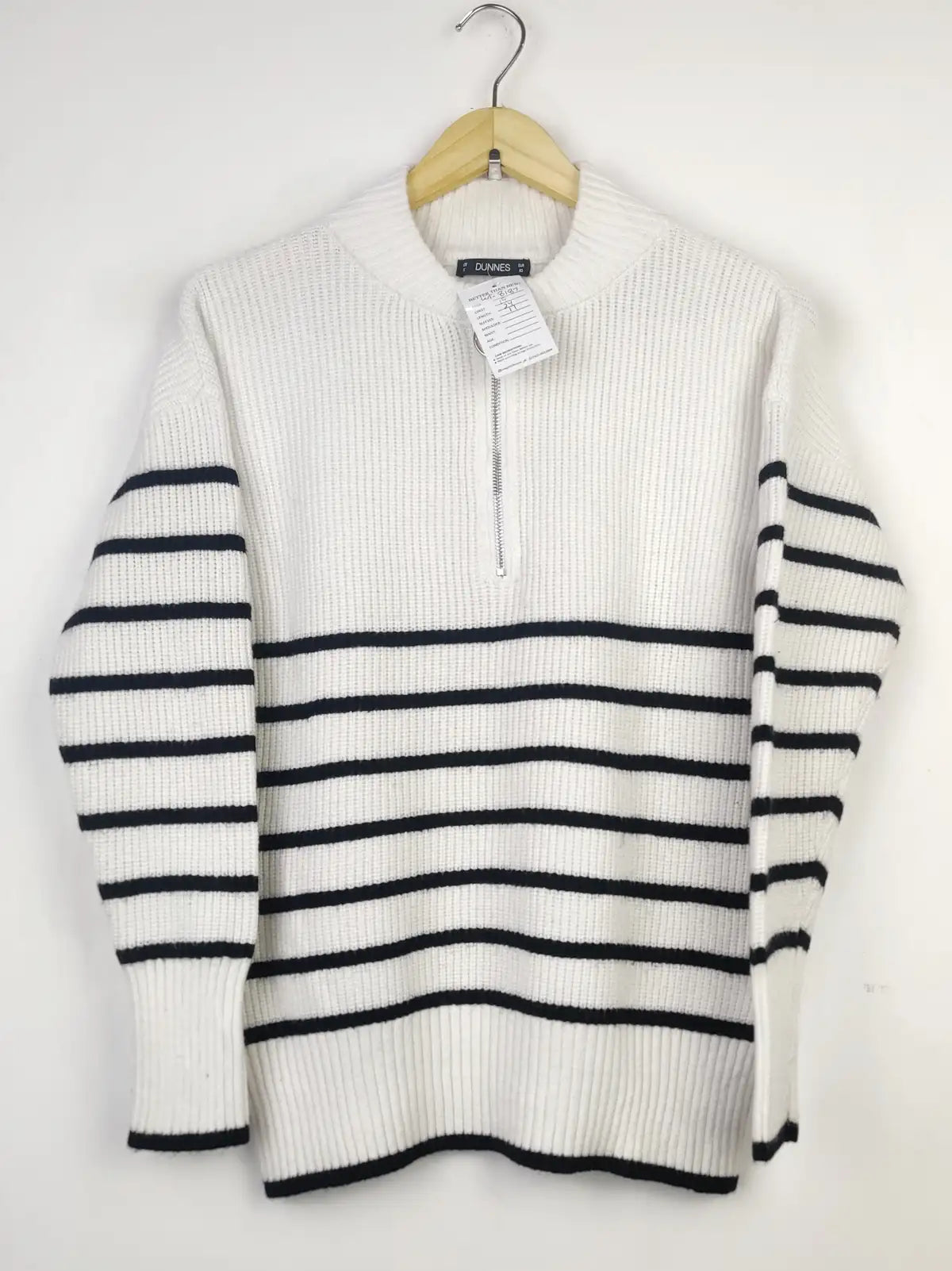 Buy online pre-used pre-loved 100% authentic & Original branded Dunnes Stores (WT-8187) available in Pakistan. Top international brands avilable.