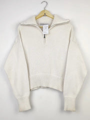 Buy online pre-used pre-loved 100% authentic & Original branded Bershka (WT-8188) available in Pakistan. Top international brands avilable.