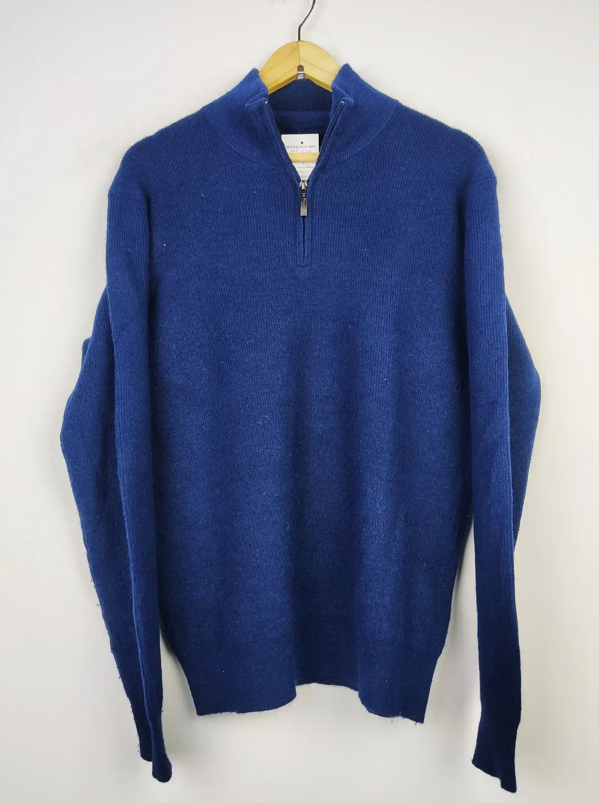 Buy online pre-used pre-loved 100% authentic & Original branded Moncrief (WT-8291) available in Pakistan. Top international brands avilable.