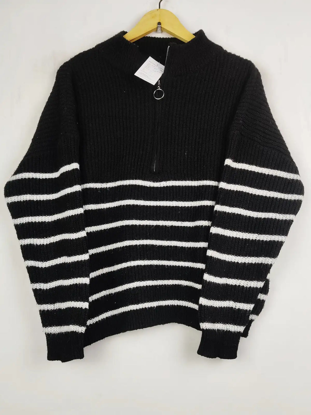 Buy online pre-used pre-loved 100% authentic & Original branded Shein (WT-8363) available in Pakistan. Top international brands avilable.
