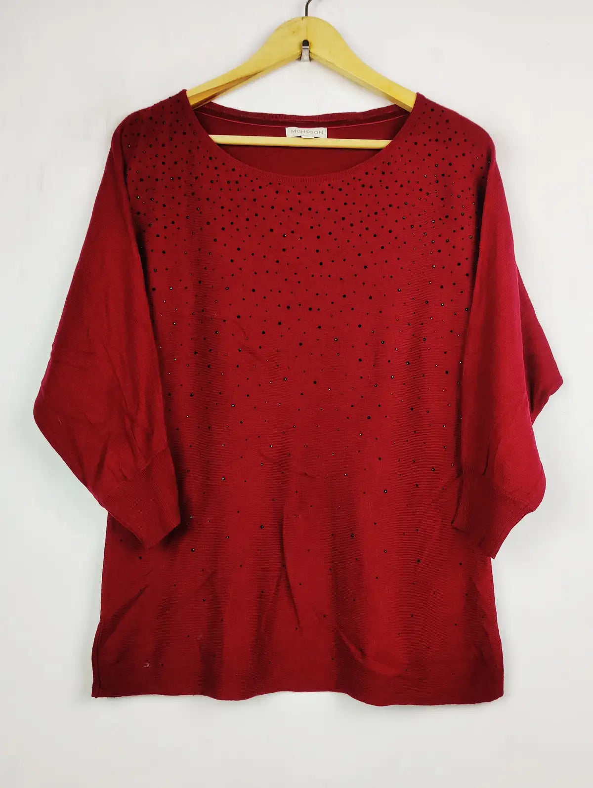 Buy online pre-used pre-loved 100% authentic & Original branded Monsoon (WT-8374) available in Pakistan. Top international brands avilable.
