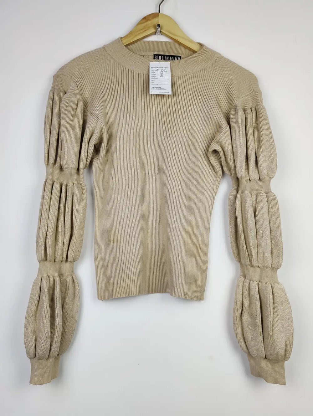 Buy online pre-used pre-loved 100% authentic & Original branded Girl In Mind (WT-8767) available in Pakistan. Top international brands avilable.