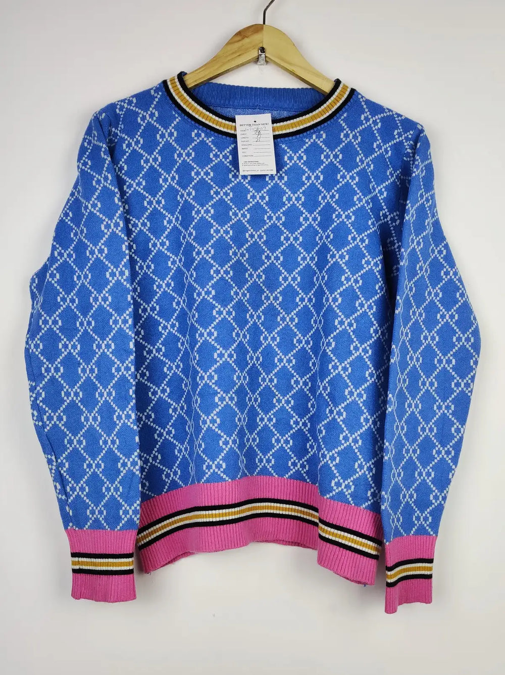 Buy online pre-used pre-loved 100% authentic & Original branded Unknown Brand (WT-8809) available in Pakistan. Top international brands avilable.