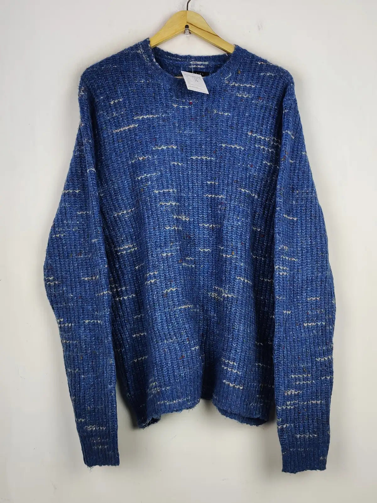 Buy online pre-used pre-loved 100% authentic & Original branded Asos (WT-9733) available in Pakistan. Top international brands avilable.